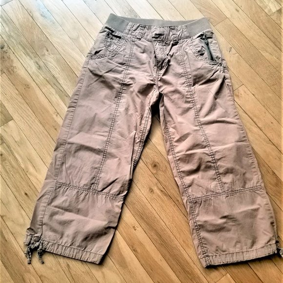 H&M Divided Capri pants size 6 - Picture 1 of 9